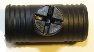 Łącznik plastikowy do węży z odpowietrzeniem 22mm