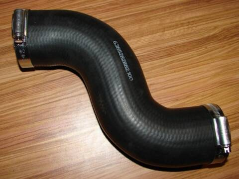 Wąż turbo MERCESES VITO 2,2CDI  6385282882