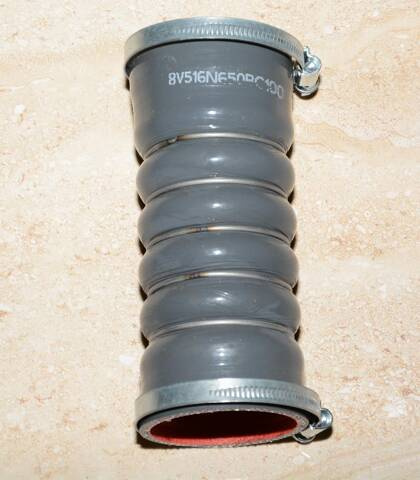 Wąż turbo FORD FIESTA 1.4TDCI 8V516N650BC 1547331