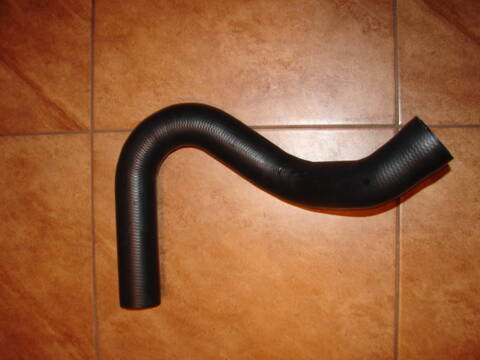 Wąż turbo FORD FOCUS 1.8CDTi 4M51-6K863-AD1374657