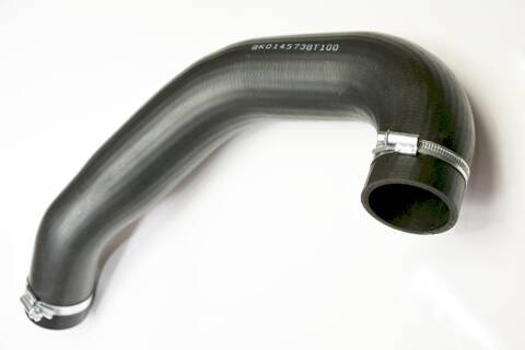 Wąż turbo AUDI A4 A5 2.0TDI 08-12 8K0145738T
